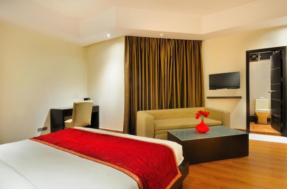Zenith Hotel - Delhi Airport Nowe Delhi Zewnętrze zdjęcie