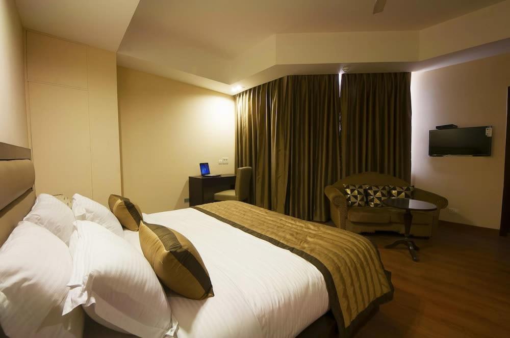 Zenith Hotel - Delhi Airport Nowe Delhi Zewnętrze zdjęcie