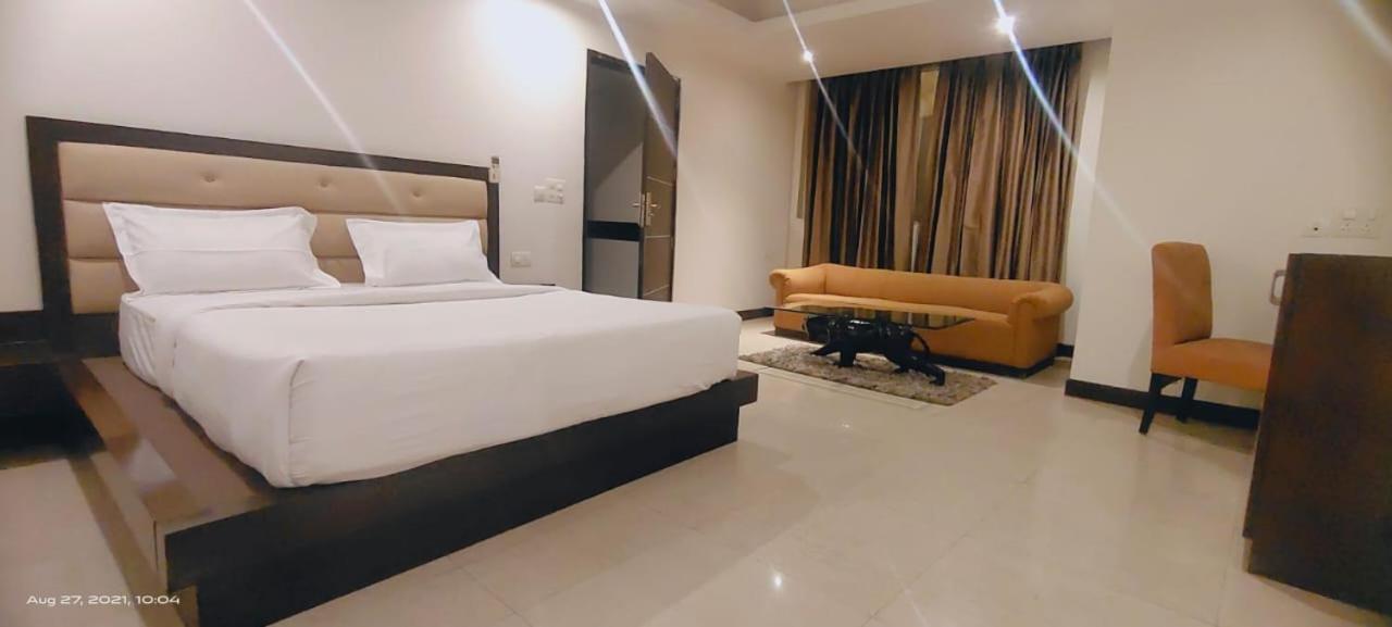 Zenith Hotel - Delhi Airport Nowe Delhi Zewnętrze zdjęcie