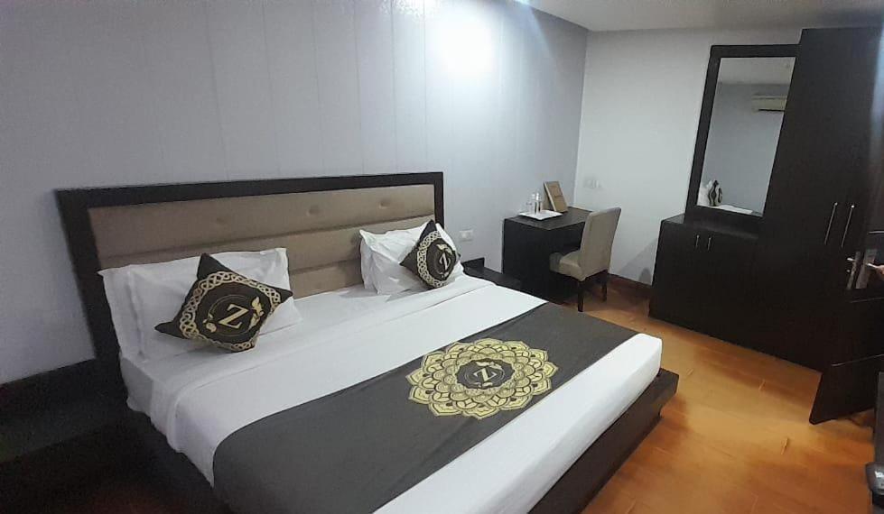 Zenith Hotel - Delhi Airport Nowe Delhi Zewnętrze zdjęcie